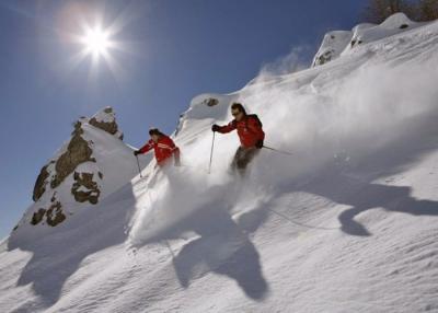 Season for skiing: what is a good food to enjoy before and after skiing and other winter sports 