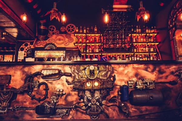 Источник: casasincreibles.com/enigma-cafe-o-el-bar-de-rumani Источник: casasincreibles.com/enigma-cafe-o-el-bar-de-rumani