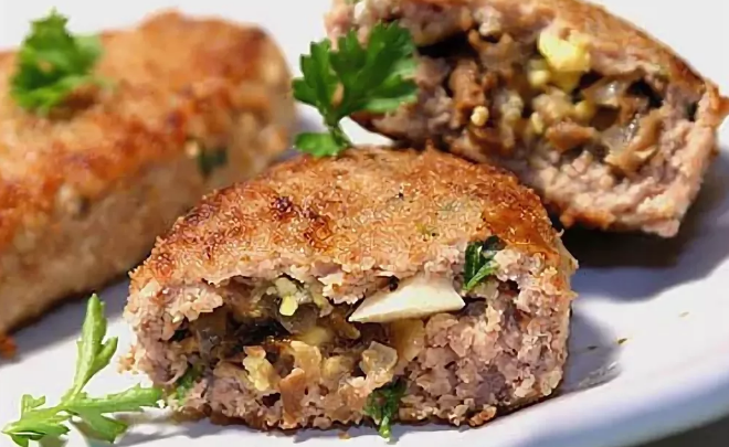 Источник: justsovet.ru/eda/goryachie-blyuda/kurinye-kotlety. Источник: justsovet.ru/eda/goryachie-blyuda/kurinye-kotlety.