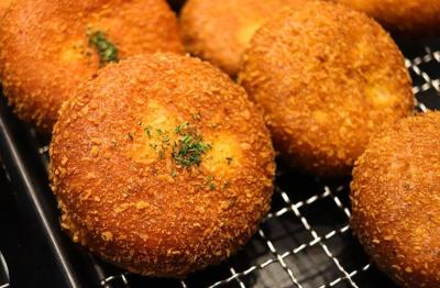 Картофельные крокеты с моцареллой