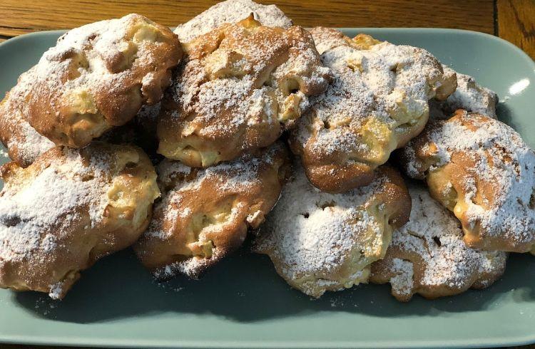 Печенье из миндаля и яблоками