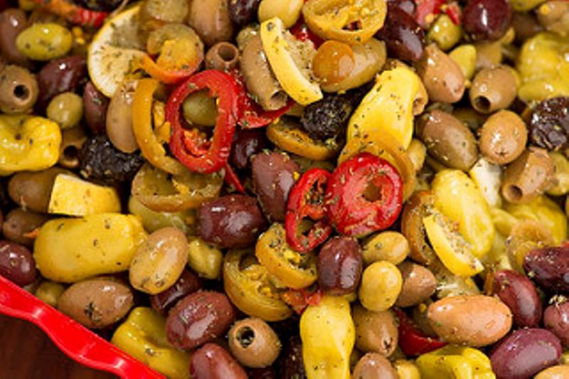 Greek Country Olives Mix with Lemon and Peppers