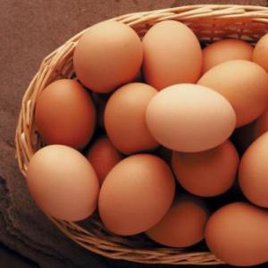 Eggs Eggs