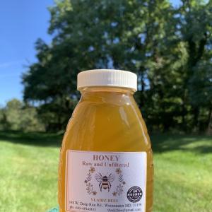 Row, unfiltered honey