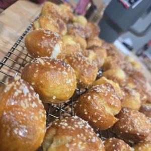 Pretzel Bites